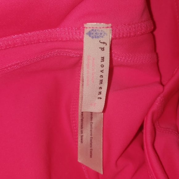 NWOT! High-Rise 3/4 Length Rise Up Leggings - Picture 4 of 8